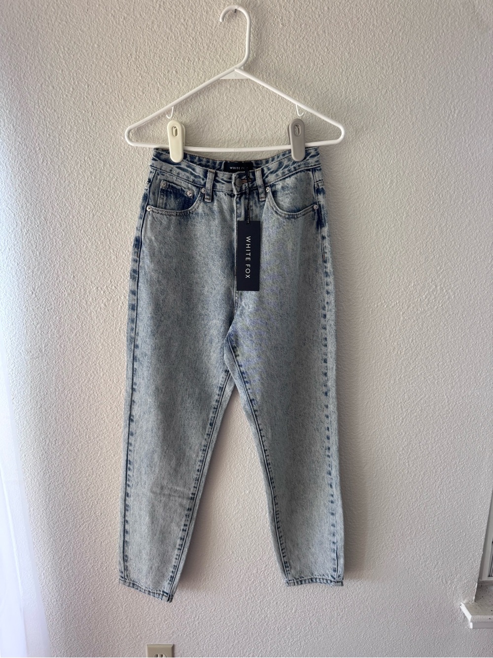 NWT White Fox Like Duh! Boyfriend Jeans Light Wash Denim Size S